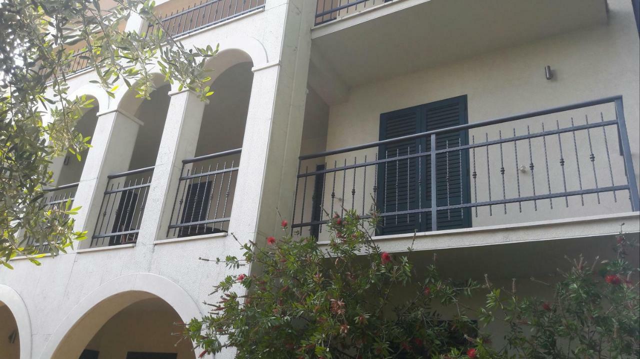 Apartmani Vitturi Kaštela Extérieur photo